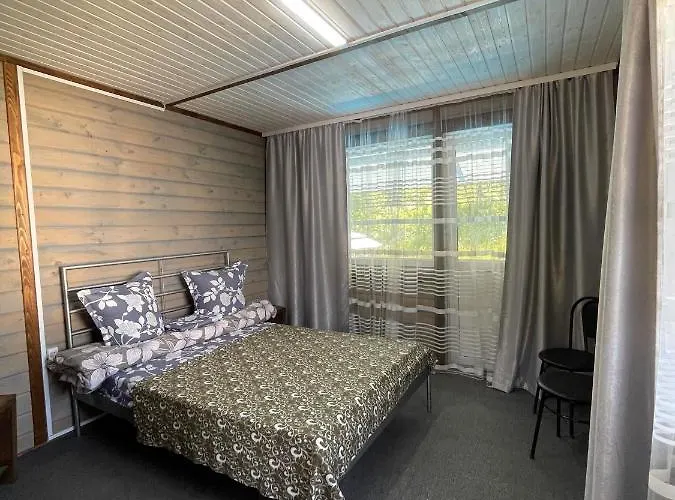 Guest house карпат Roztoky (Ivano-Frankivsk)