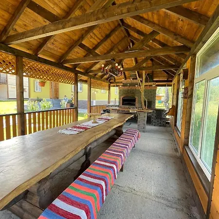 карпат Vendégház *